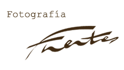 Logotipo Fotografía Fuentes Burgos - Especialistas en Comuniones Logotipo Fotografía Fuentes Burgos - Especialistas en Comuniones